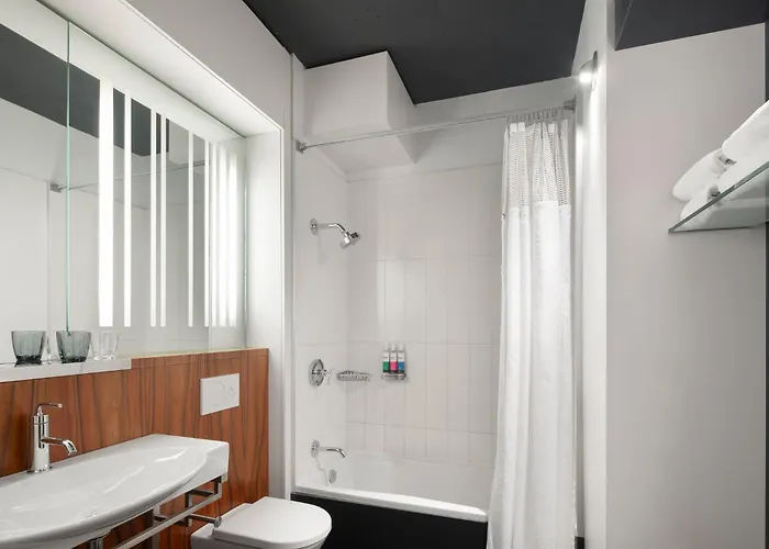 Hôtel Escad Quartier DIX30