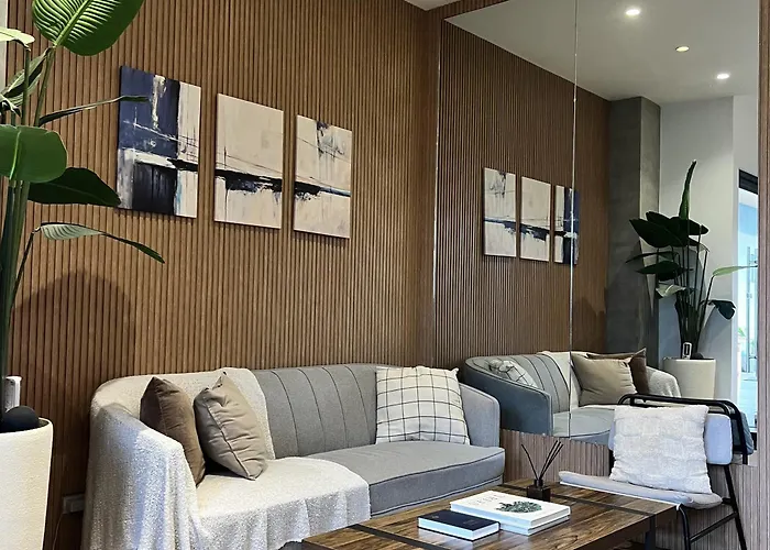 Caldwell Boutique Hotel