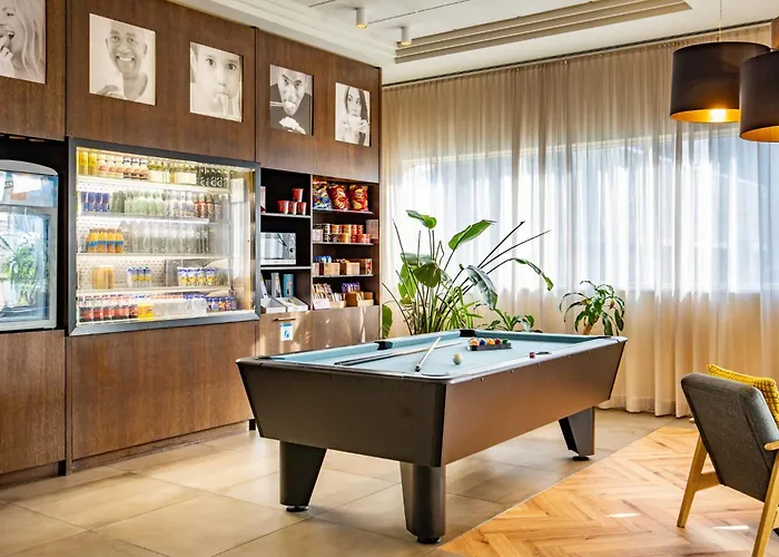 Holiday Inn Express Antwerpen City North By Ihg
