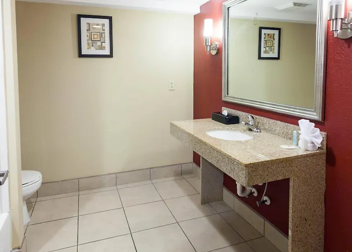 Comfort Inn & Suites Statesville - Mooresville