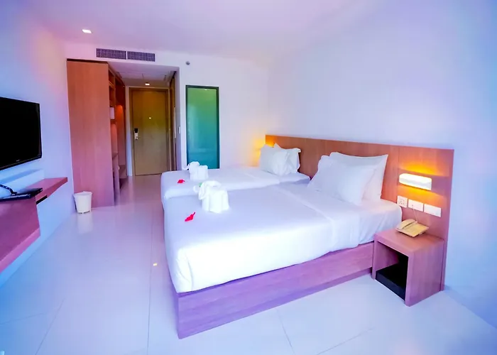 Phoenix Hotel Karon Beach