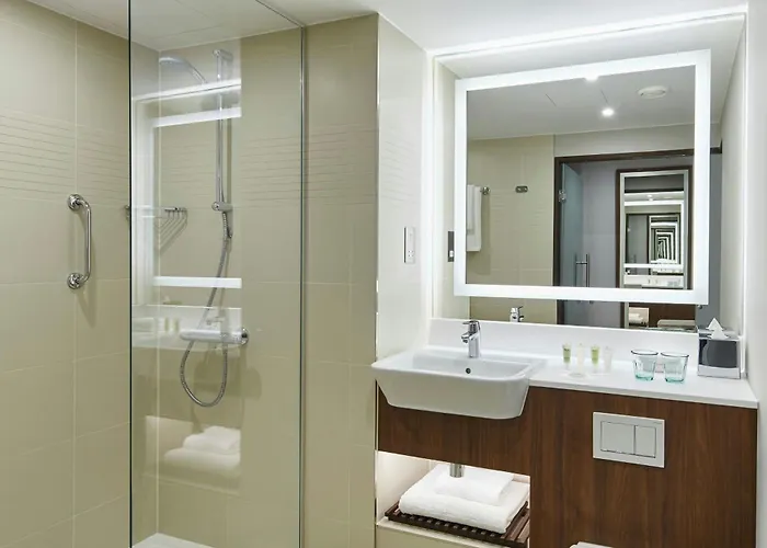Courtyard By Marriott Inverness Airport