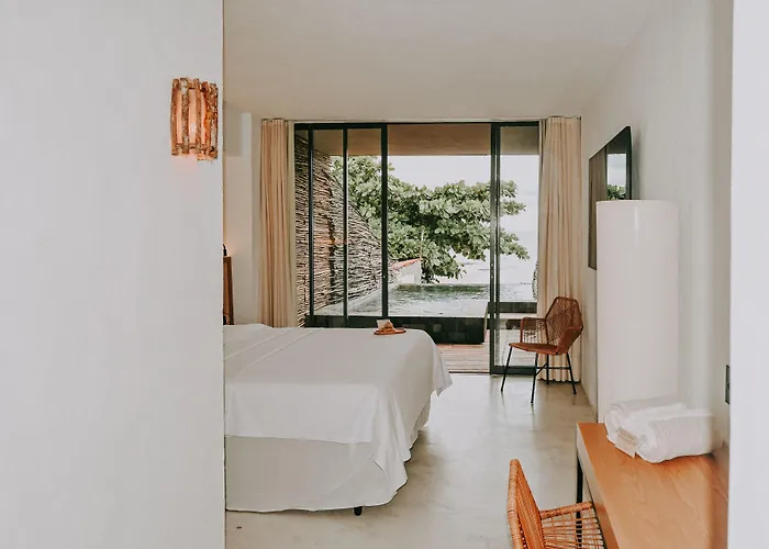 Apenunga Eco Hotel