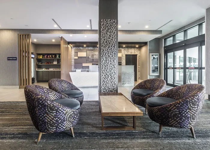Holiday Inn Express & Suites Toronto Airport South By Ihg