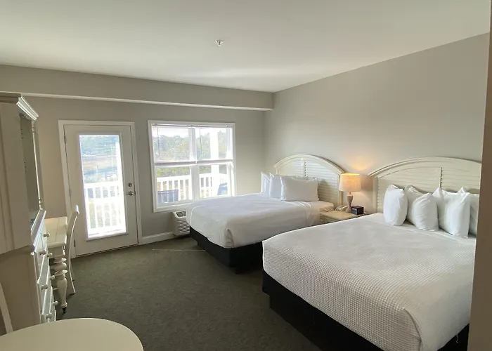 River Hotel Of Southport