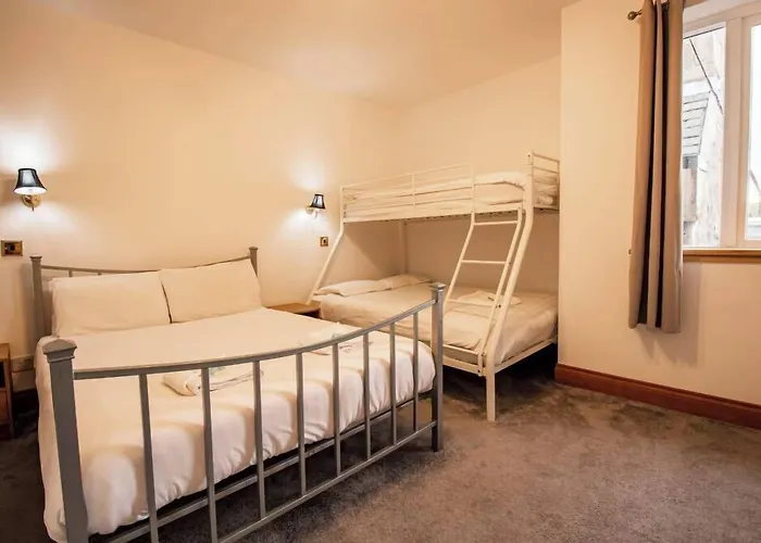 The Ben Mhor Hotel, Bar & Restaurant