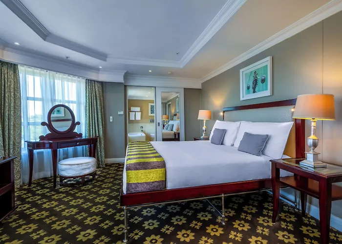 Hemingways Hotel