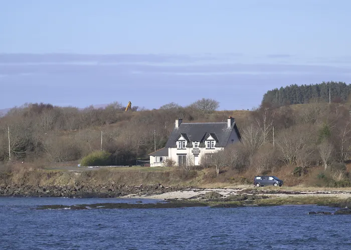 Lochaline Hotel