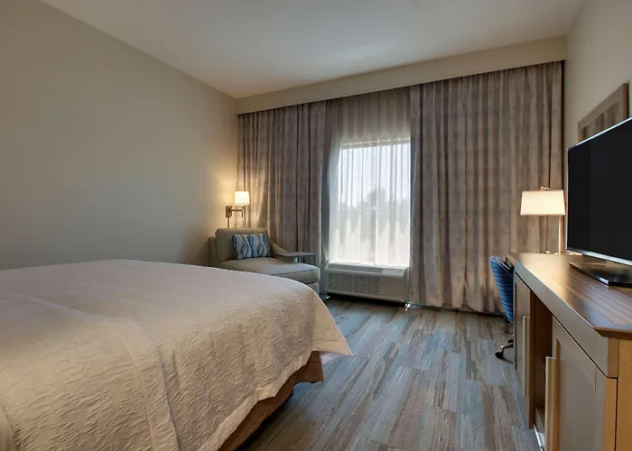 Hampton Inn Sneads Ferry Topsail Beach