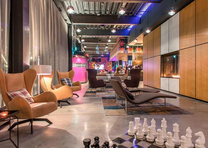 Moxy Aberdeen Airport