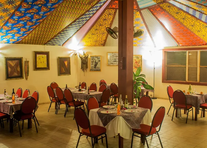 Diamarek Hotel Sur La Plage