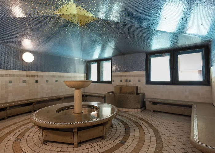 Savoy Beach Hotel & Thermal Spa