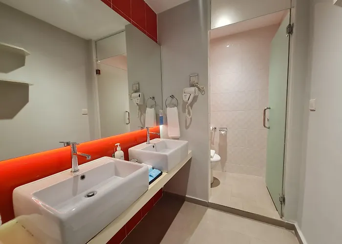 Holiday Inn Express & Suites Johor Bahru By Ihg