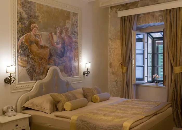 Heritage Hotel Life Palace