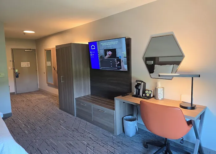 Holiday Inn Express & Suites - Smithfield/Selma By Ihg