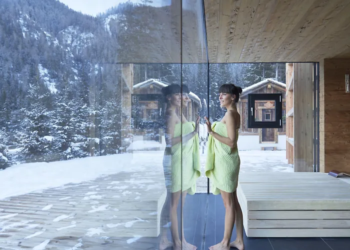 Hotel Cristallo - Wellness Mountain Living
