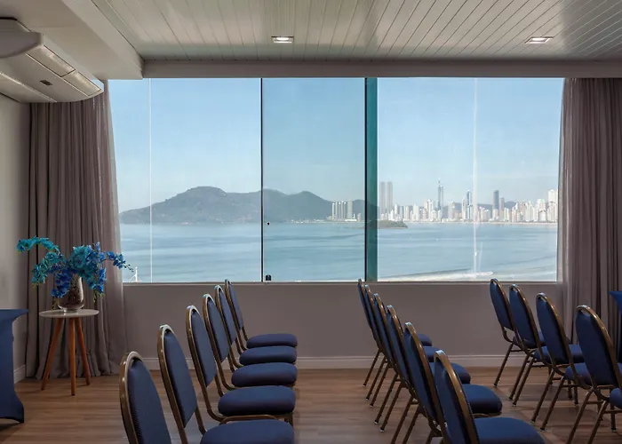 Marambaia Hotel e Convenções