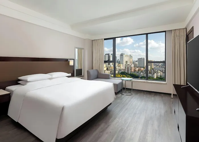 Courtyard By Marriott Hangzhou Wulin At West Lake