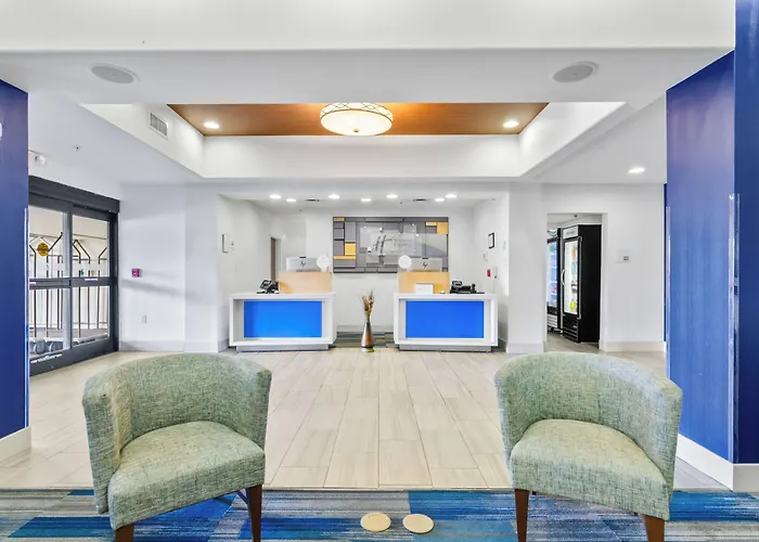 Holiday Inn Express Hotel & Suites Mount Airy By Ihg