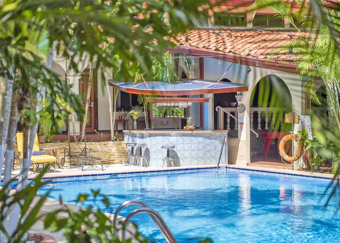 Hotel Villas Lirio