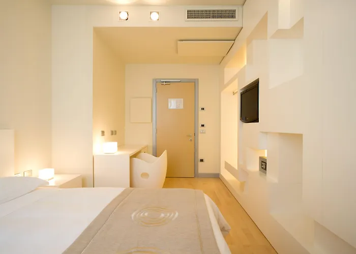 Eos Hotel