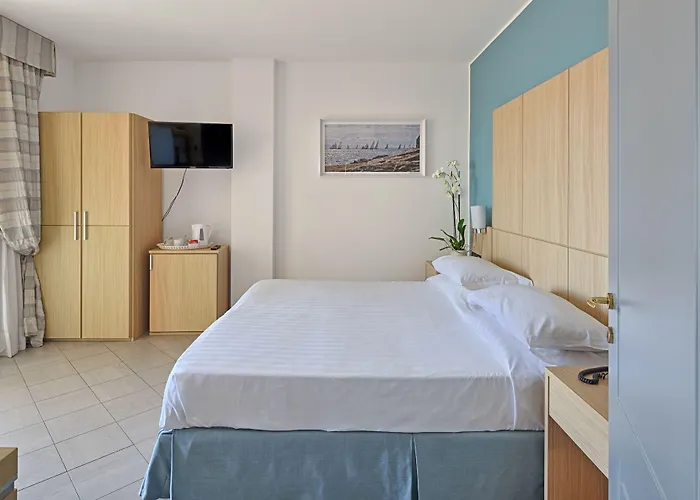 Aregai Marina Hotel & Residence