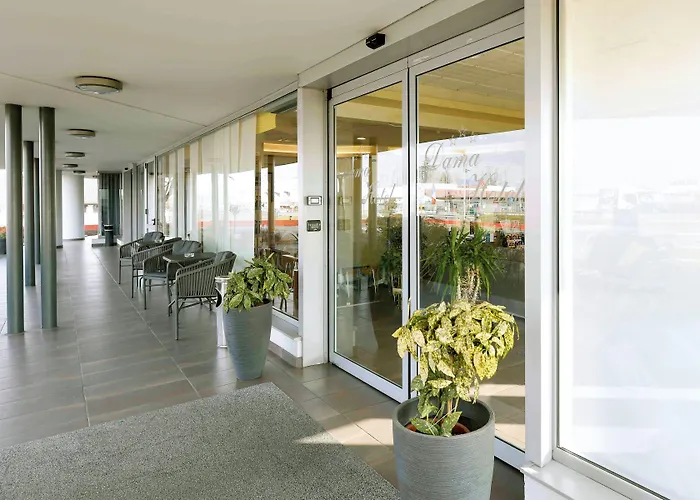 Dama Hotel