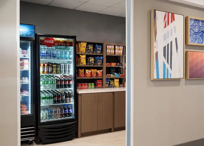 Holiday Inn Express & Suites St. Petersburg North