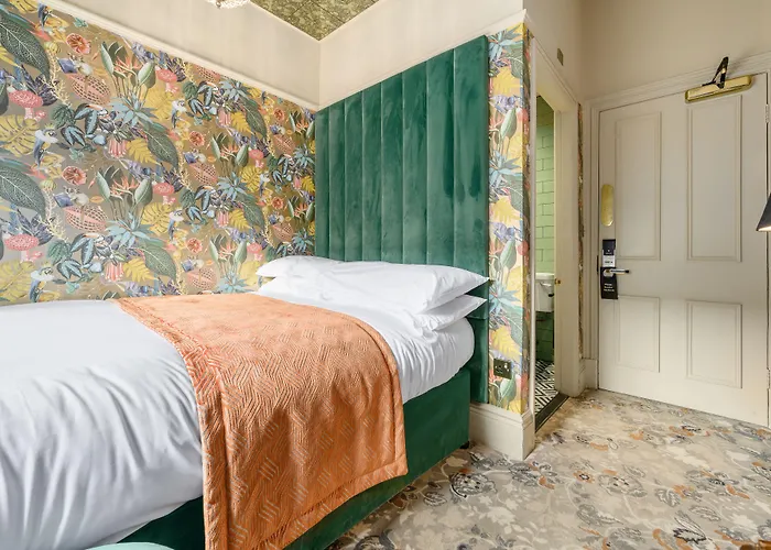 Hotel Clementine