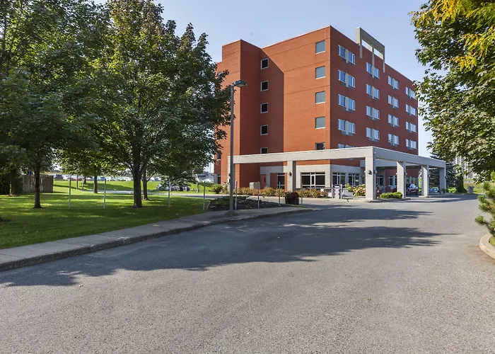 Le Dauphin Montréal-Longueuil
