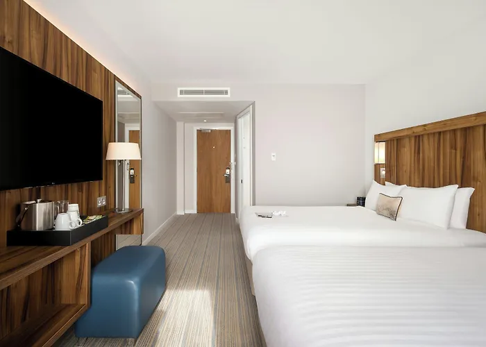 Courtyard By Marriott Glasgow Airport