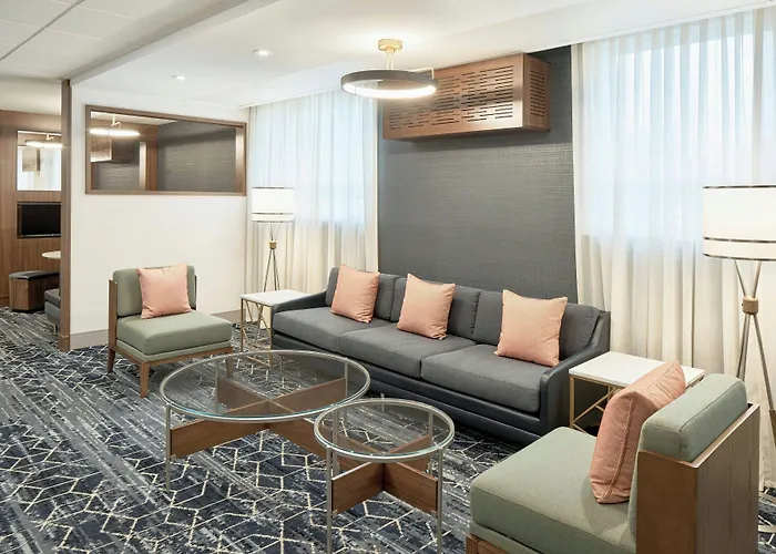 Courtyard By Marriott Regina Downtown
