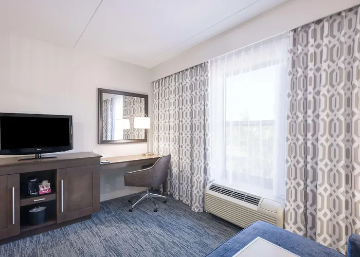 Hampton Inn Mount Airy