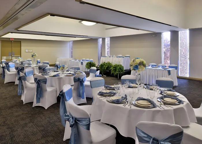 Hawthorne Inn & Conference Center