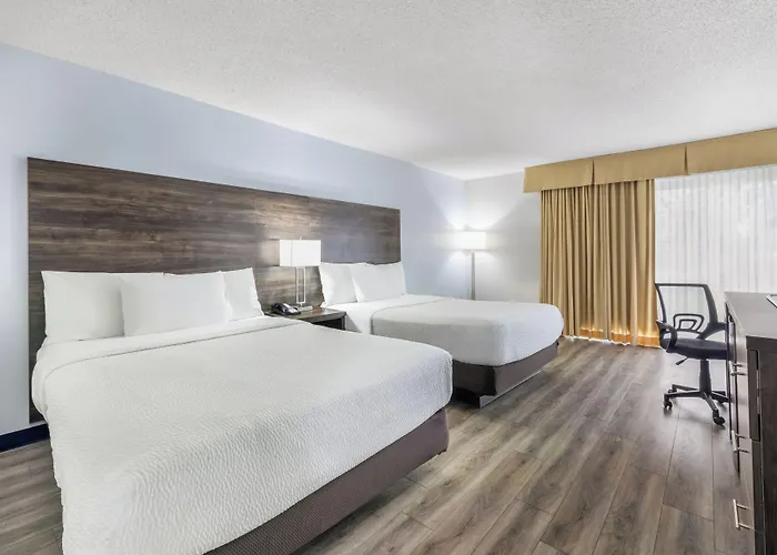 Days Inn By Wyndham London