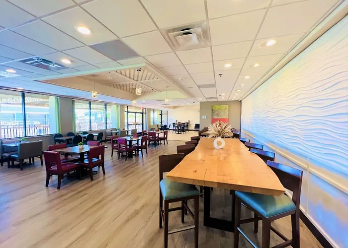 Doubletree By Hilton Atlantic Beach Oceanfront