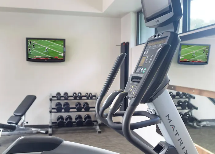Courtyard By Marriott Raleigh Cary