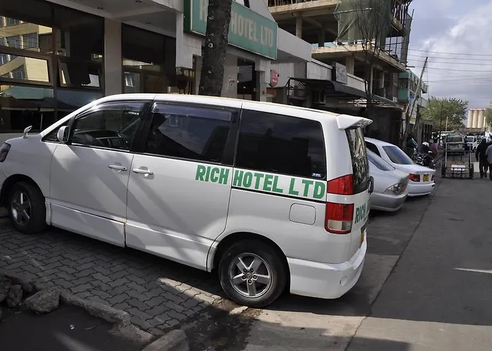 Rich Hotel
