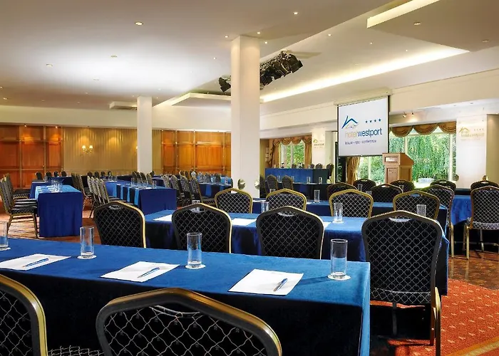 Hotel Westport - Leisure Spa And Conference