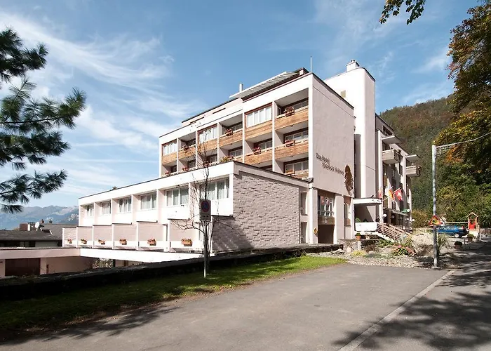 Hotel Sherlock Holmes "Nur 200 M Zur Gondelbahn Hasliberg"