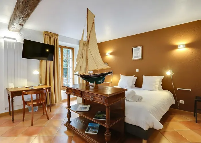 Geneve Cottage