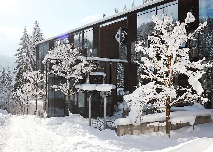 Riders Hotel
