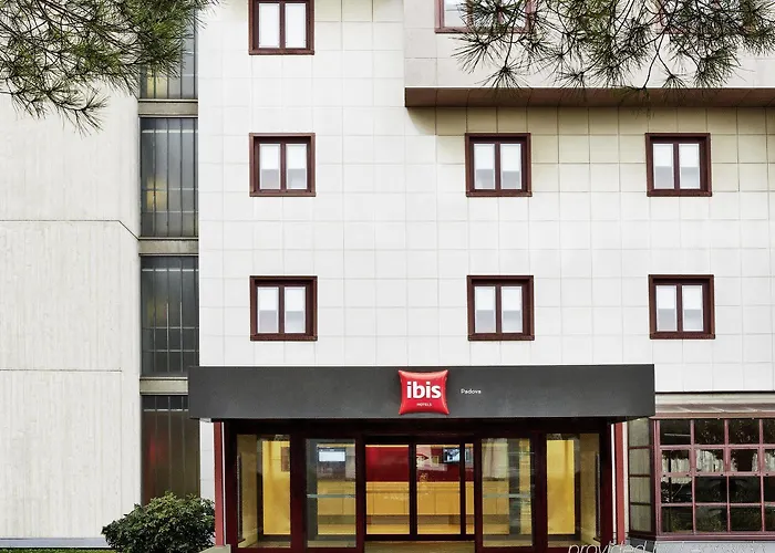 Dc Hotel International