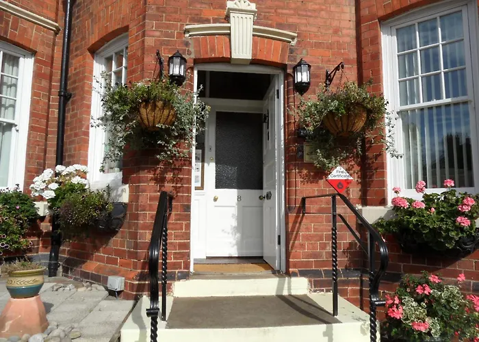 Glenora Guest House Whitby