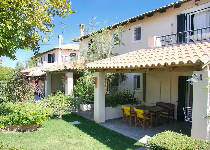 Sunny Garden Aparthotel