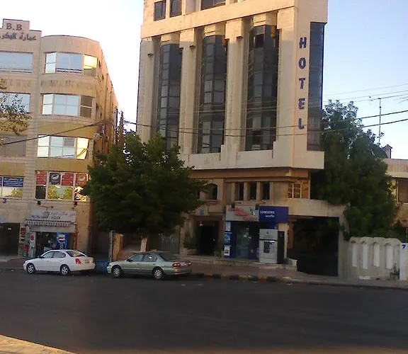 Razan Hotel