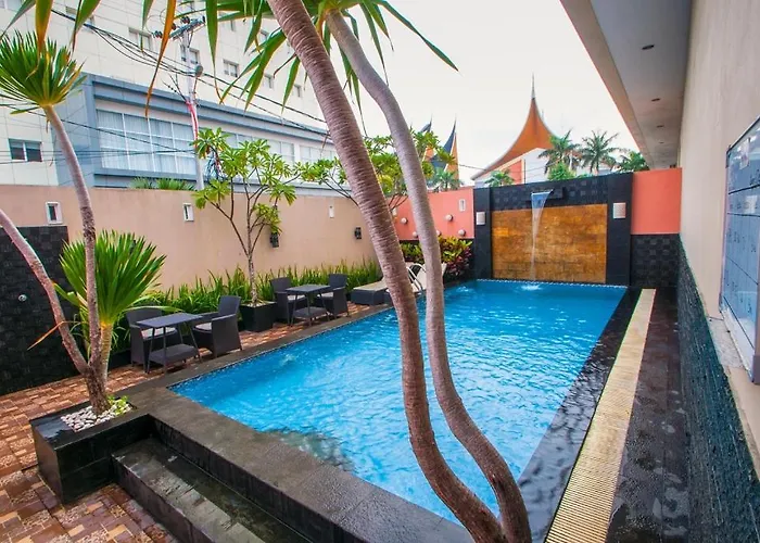 Daima Hotel Padang
