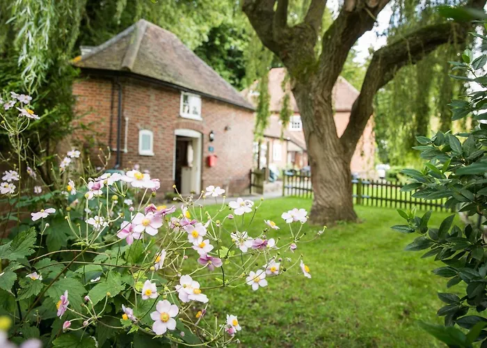 Weir Cottage