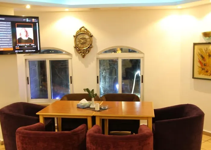 Razan Hotel